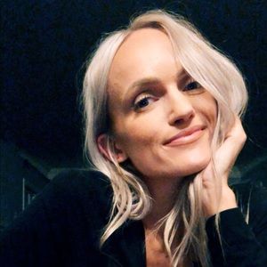 Meet your Posher, Hillary